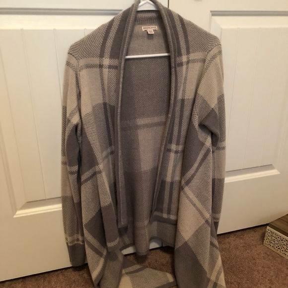 Sweaters - Plaid Cardigan/Shawl